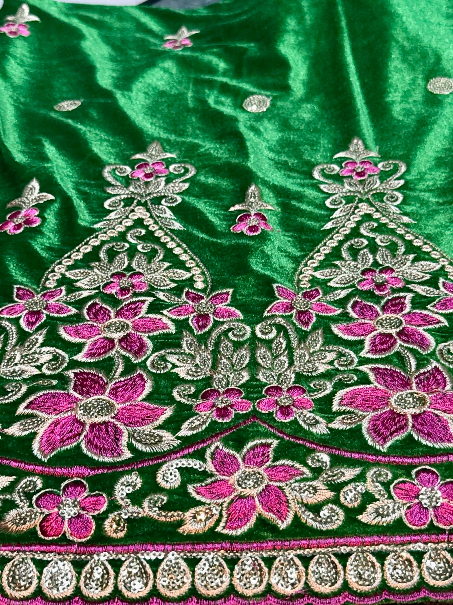 Gamusa Malong | Velvet Embroidered Malong with Sequins & Beads