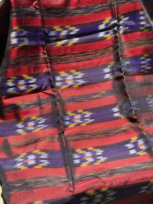 Handwoven Iranun Binaludan Malong – Philippine Ikat Tradition